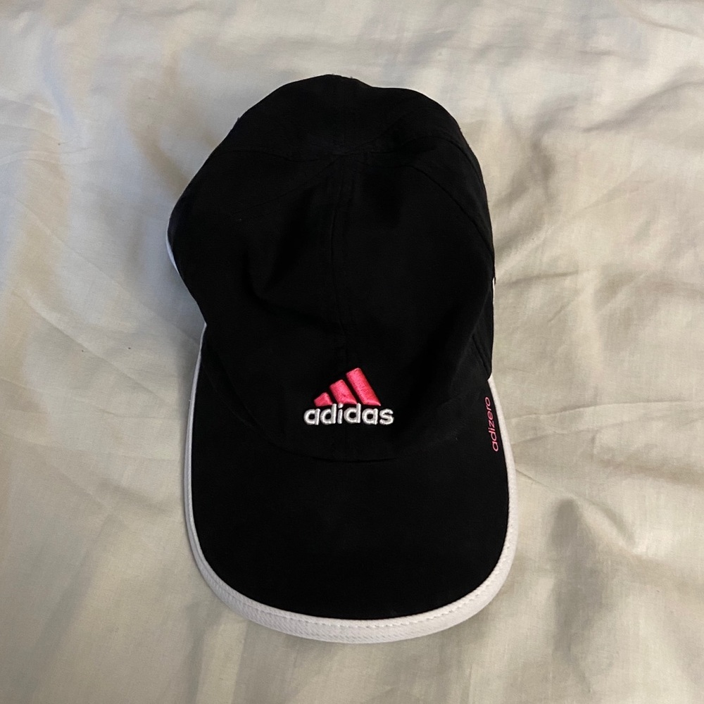 black adidas hat